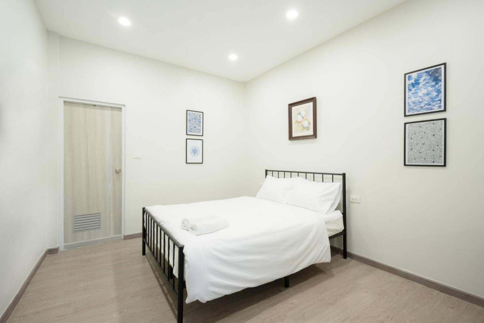 Hidden Dragon Yaowarat Road X Apartment Bangkok Exterior foto